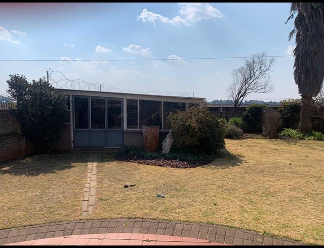3 BEDROOM HOUSE FOR SALE IN ARCON PARK